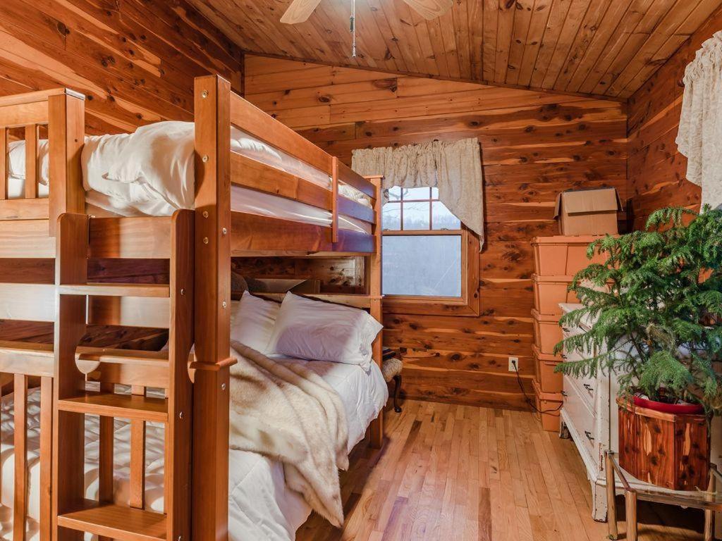 Fly Away Cabin- Modern, Serene, And Convenient Compton Exteriér fotografie