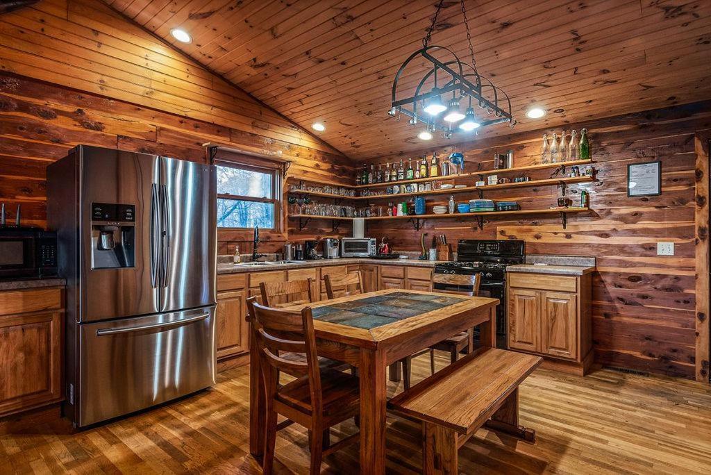 Fly Away Cabin- Modern, Serene, And Convenient Compton Exteriér fotografie